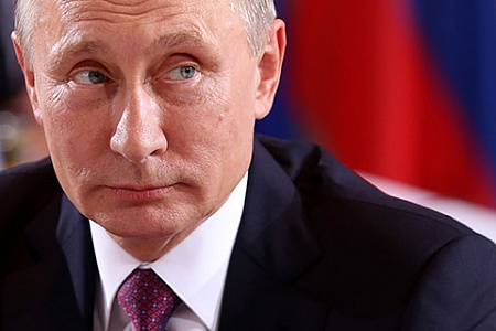 Маски сняты. Британская Financial Times (FT) открыто предлагает российскому бизнесу убрать Владимира Путина незаконными методами.
