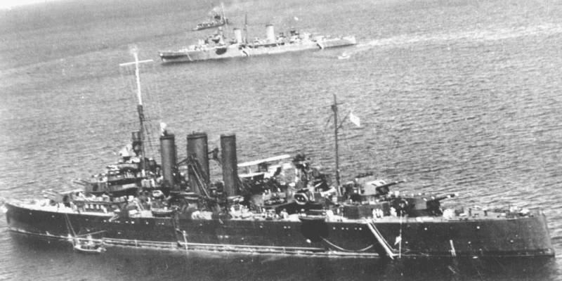 Боевые корабли. Крейсера. Жестянки, с которыми лучше не связываться Боевые корабли. Крейсера. Жестянки, с которыми лучше не связываться вмф