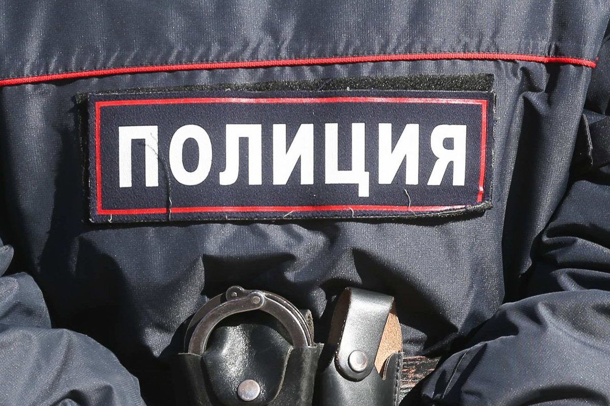 Полицейские задержали 13 участников незаконного митинга в Хабаровске