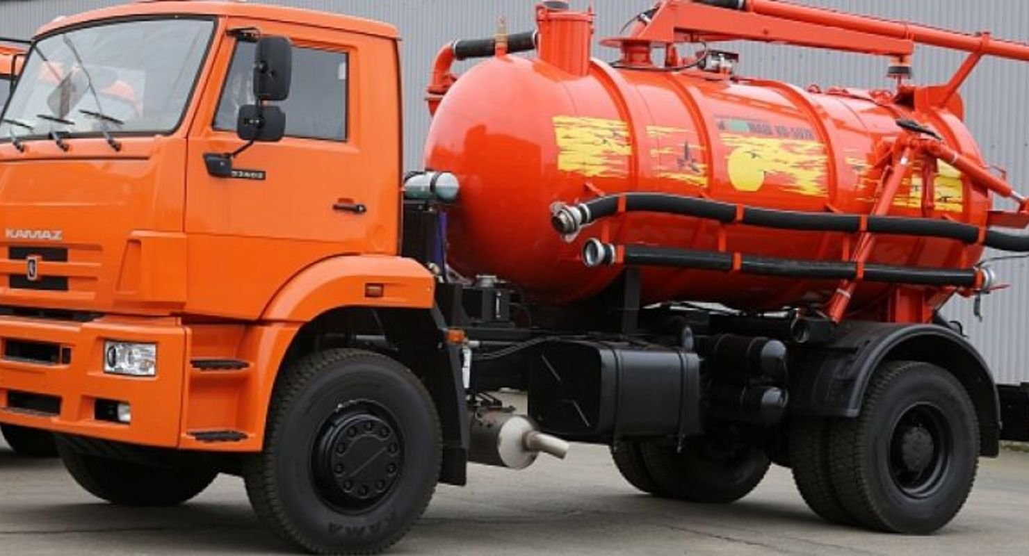 «Горводоканал» Новосибирска закупит илососную машину за 7,5 млн рублей