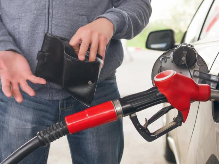 Почему бензин с одной АЗС расходуется быстрее, чем с другой