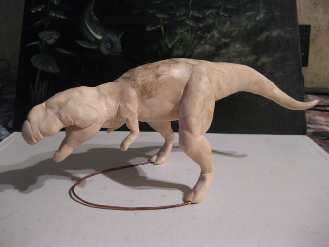 Как делают сувенирных тиранозавров