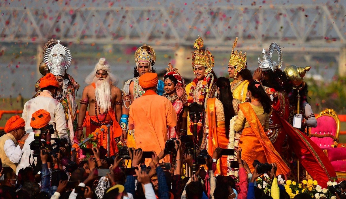 Фестиваль Дивали или индуистский Новый год в разных странах