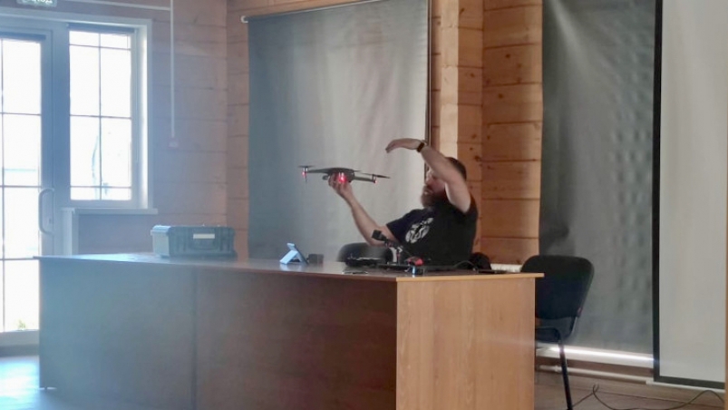 Трудности работы с беспилотниками обсудили охотинспекторы в Уссурийске