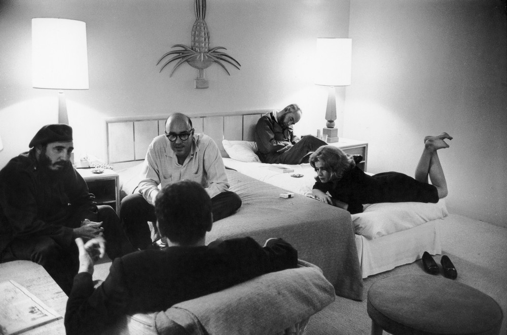 Свидетель века: великие события и простые люди на снимках Марка Рибу Свидетель века: великие события и простые люди на снимках Марка Рибу фотография