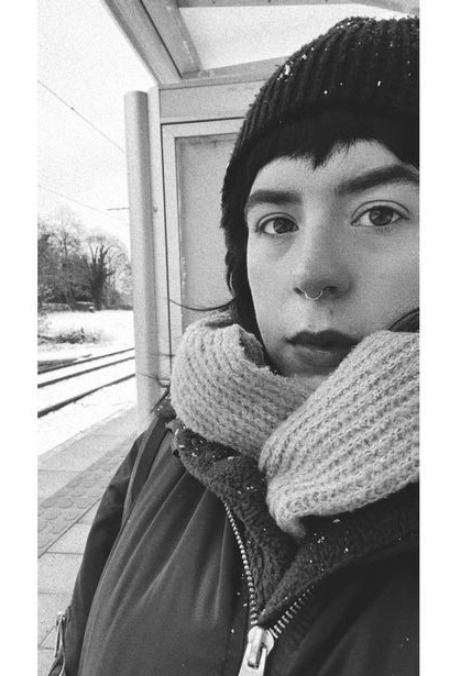 Дочь Тома Круза и Николь Кидман опубликовала редкое селфи в соцсетях Дочь Тома Круза и Николь Кидман опубликовала редкое селфи в соцсетях Дети,Дети знаменитостей