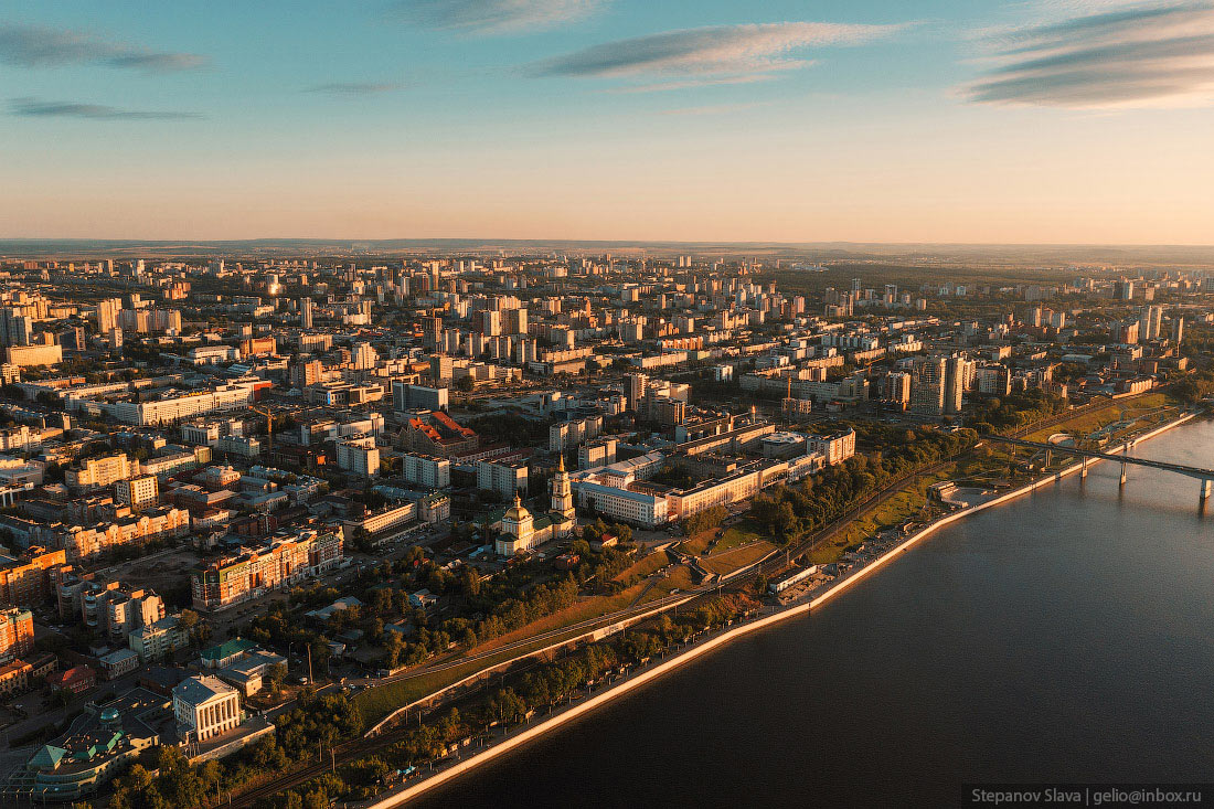 Город на урале 9. Пермь с высоты. Пермь миллионник. Урал город. Город миллионник.