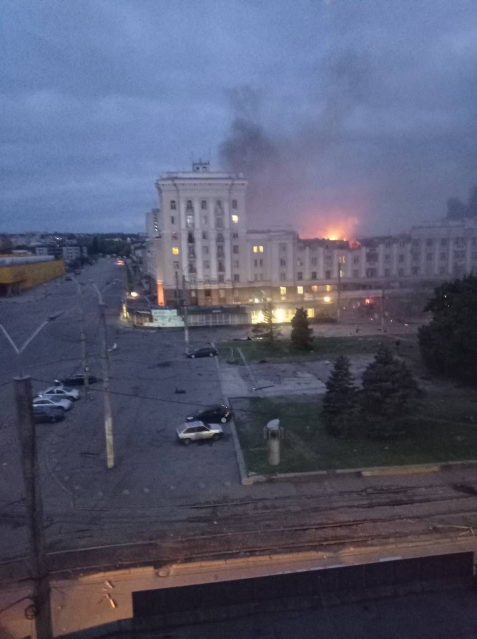 Днепропетровск. Горит железнодорожный вокзал