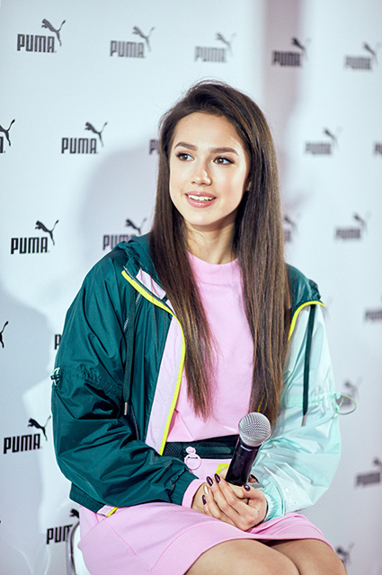 Алина Загитова стала амбассадором Puma и представила новую коллекцию в Москве светская жизнь