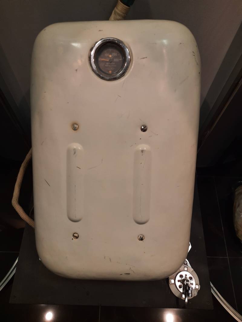 Скафандр «Беркут» А.А. Леонова для выхода в открытый космос Скафандр «Беркут» А.А. Леонова для выхода в открытый космос ввс