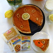 Нежный тыквенно-лимонный пирог с черносливом