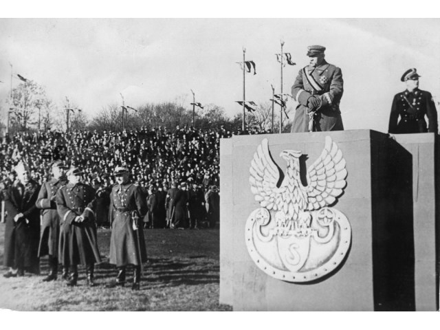 Лукашенко видит слабость Москвы и её готовность к унизительной капитуляции Лукашенко видит слабость Москвы и её готовность к унизительной капитуляции геополитика