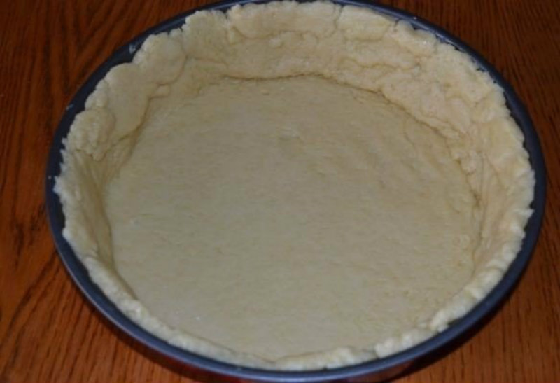 Цветаевский пирог с малиной тесто, перемешайте, выпечки, чтобы, пирог, немного, нежным, сметанной, время, используете, заливкой, залейте, сметаной, малину, замороженную, комочковВыложите, ягоду, осталось, достаньте, миксером