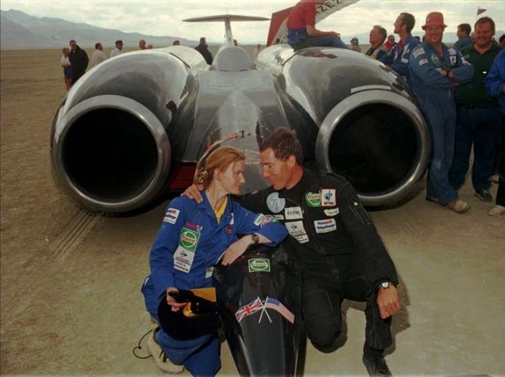 Самые причудливые мировые рекорды в области автомобилестроения 