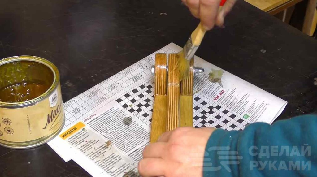 Самый простой настольный орехокол из фанеры Самый простой настольный орехокол из фанеры самоделкин