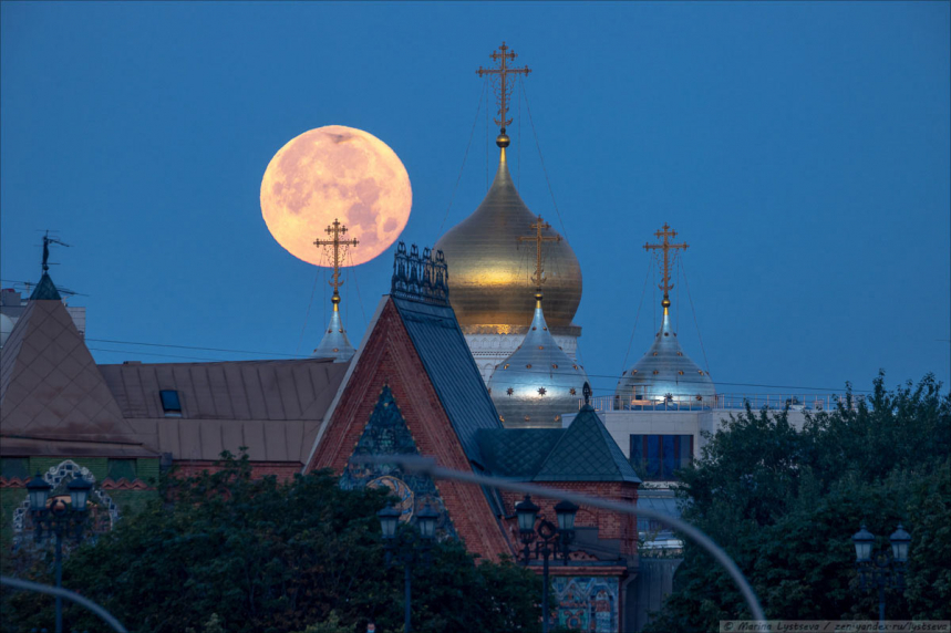 Лучшие фотографии Луны и Солнца 