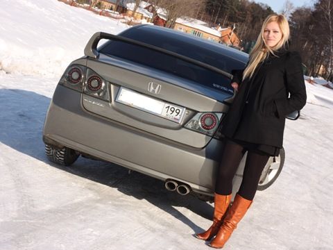 Российские девчонки с машинками Российские девчонки с машинками отдых,юмор