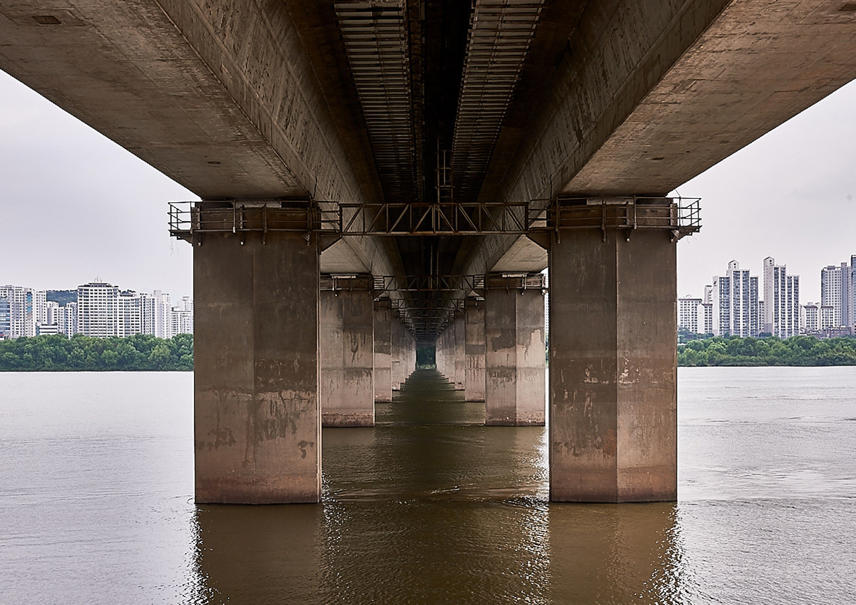 «Сеульские мосты» почти как оптические иллюзии