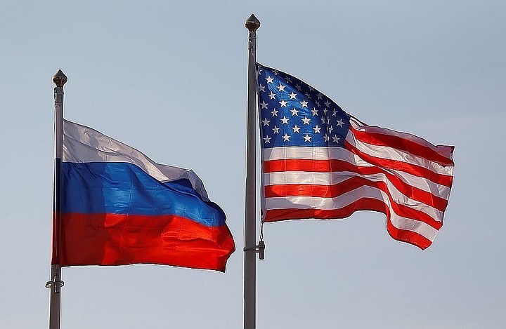 Посольство РФ раскритиковало новые антироссийские резолюции американских конгрессменов