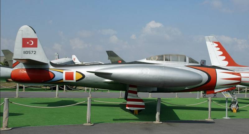 Не дать прорваться Советам: Истребительная авиация Турции в годы «холодной войны» ввс