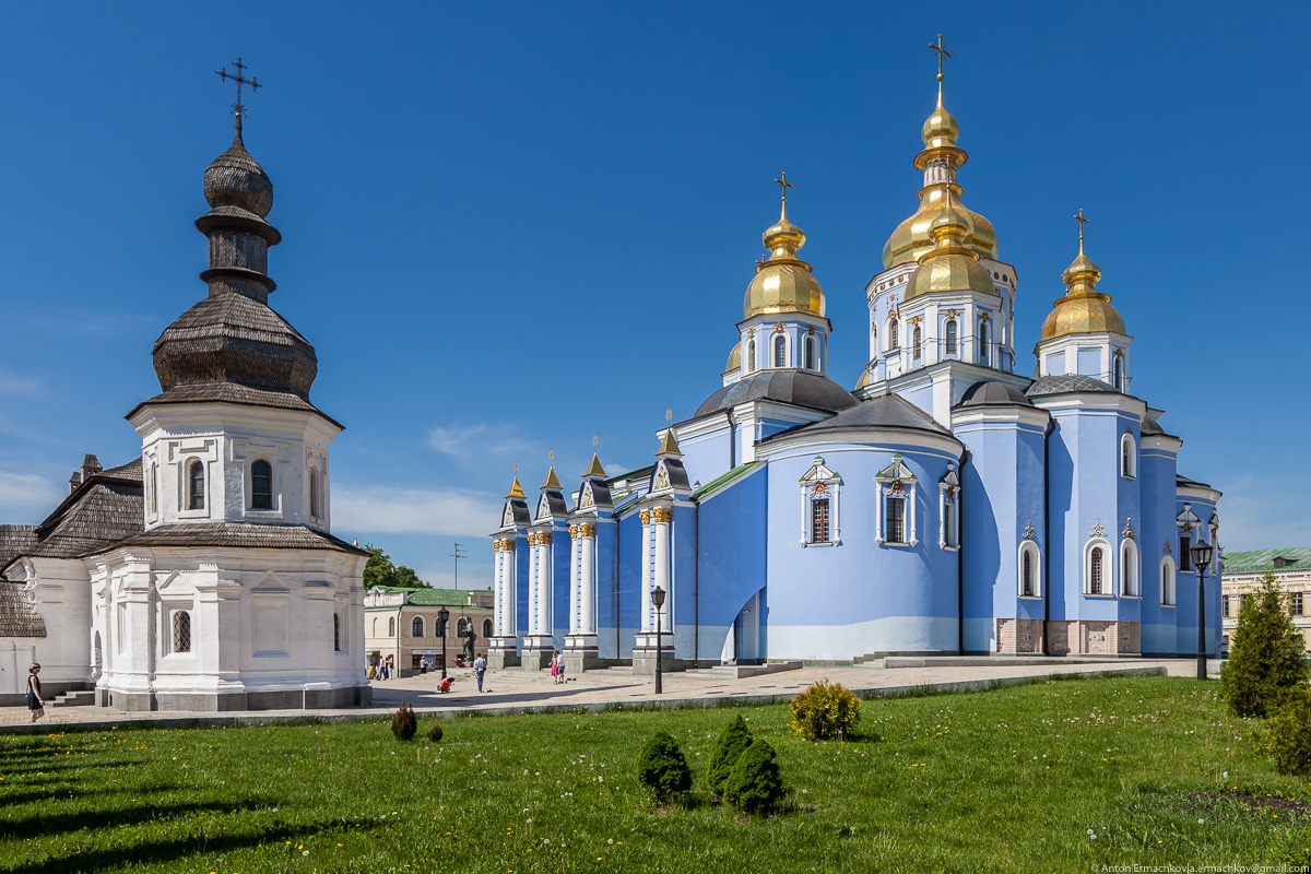 Маршрут выходного дня. Киев, часть 1 собор, Михайловского, монастыря, площадь, барокко, Бессарабский, рынок, Софийский, собора, первым, Независимости, построенный, украинского, стиле, Михайловский, колокольню, Колокольня, половине, первой, церковью