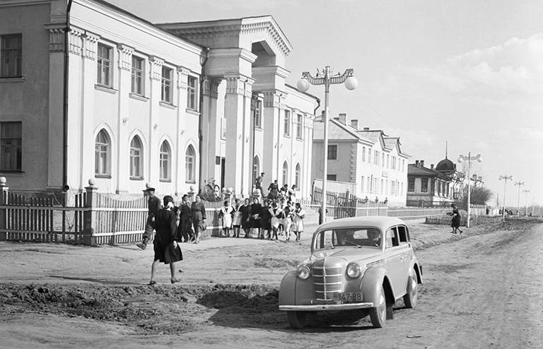 Русский «Опель» надежней немецкого, говорили в Европе г,Москва [1405113]