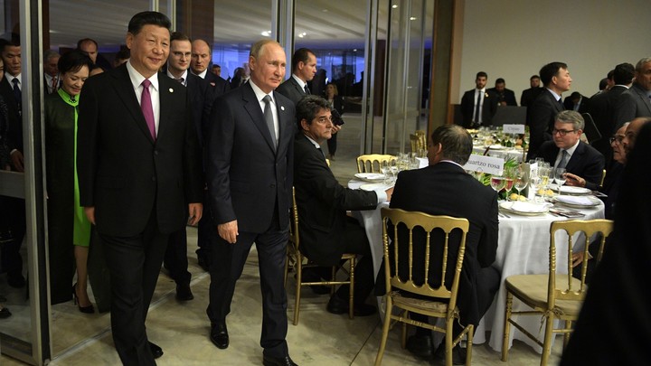 Еда для Путина: Шеф-повар Кремля раскрыл запрещённые блюда лидеров