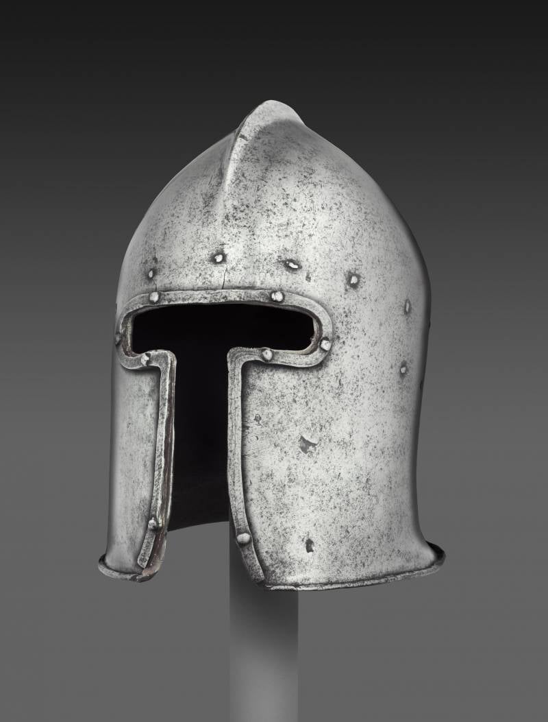 Шлемы и доспехи: Филадельфийский музей искусств история,оружие
