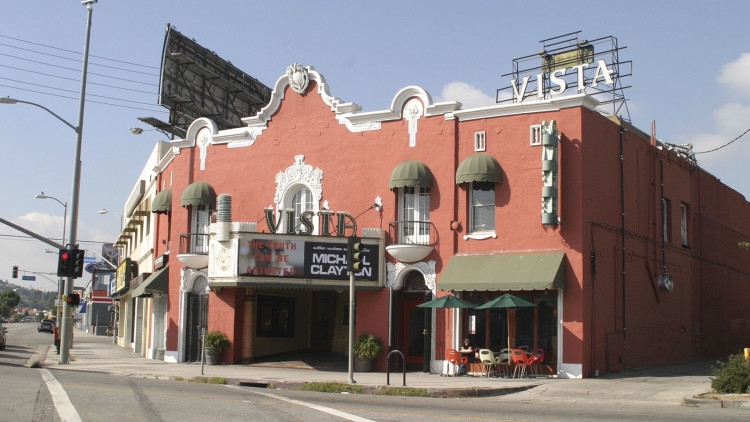 Режиссер Квентин Тарантино стал владельцем исторического кинотеатра Общество