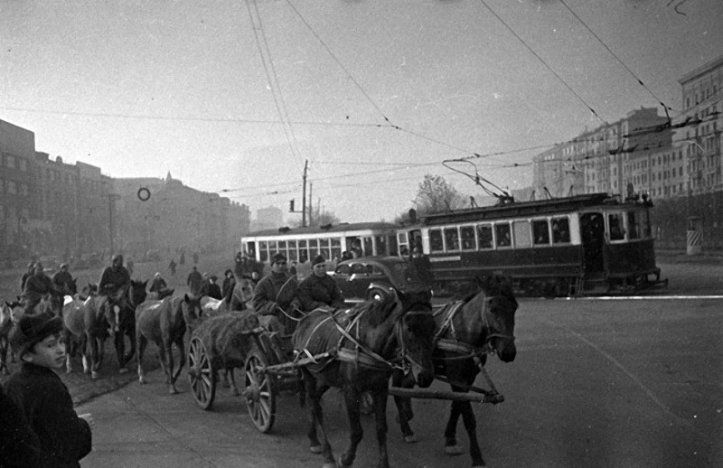 09 Ленинградский проспект, 16 октября 1941 г. Начало паники в Москве.jpg