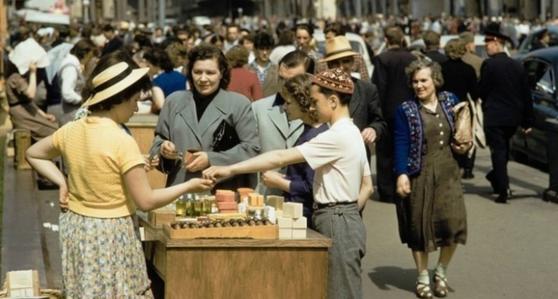 Уличная торговля в Москве 1959 года глазами фотографа The New York Times