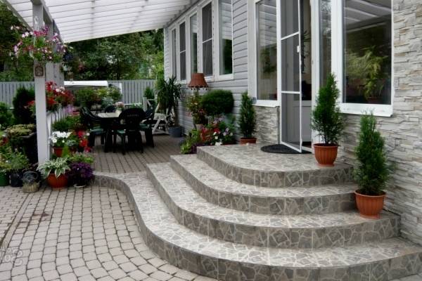 Крыльцо к дому - проекты фото подборка 2016