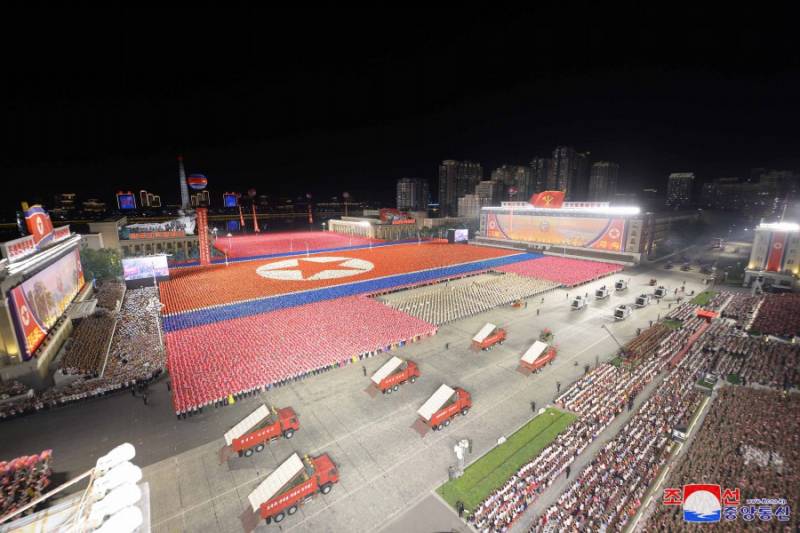 Замаскированные РСЗО Северной Кореи