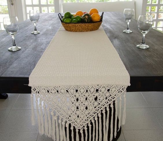 Оригинальные дорожки макраме на стол Оригинальные дорожки макраме на стол идеи
