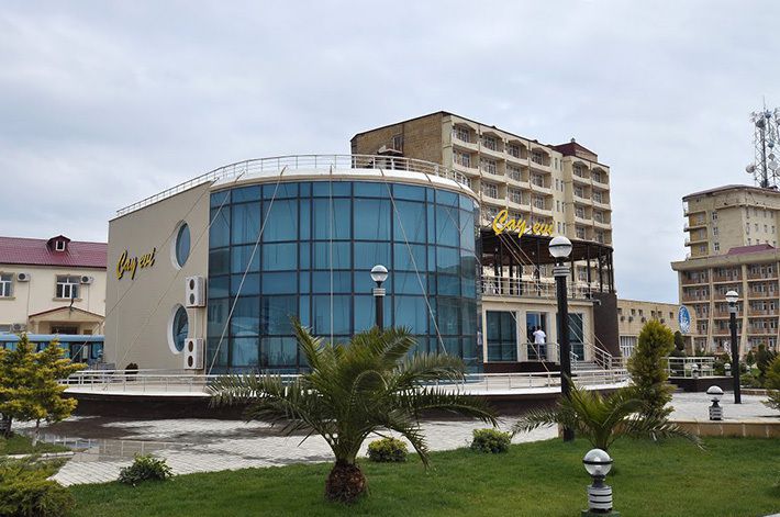 посёлок, Нефтяные Камни, история, интересное