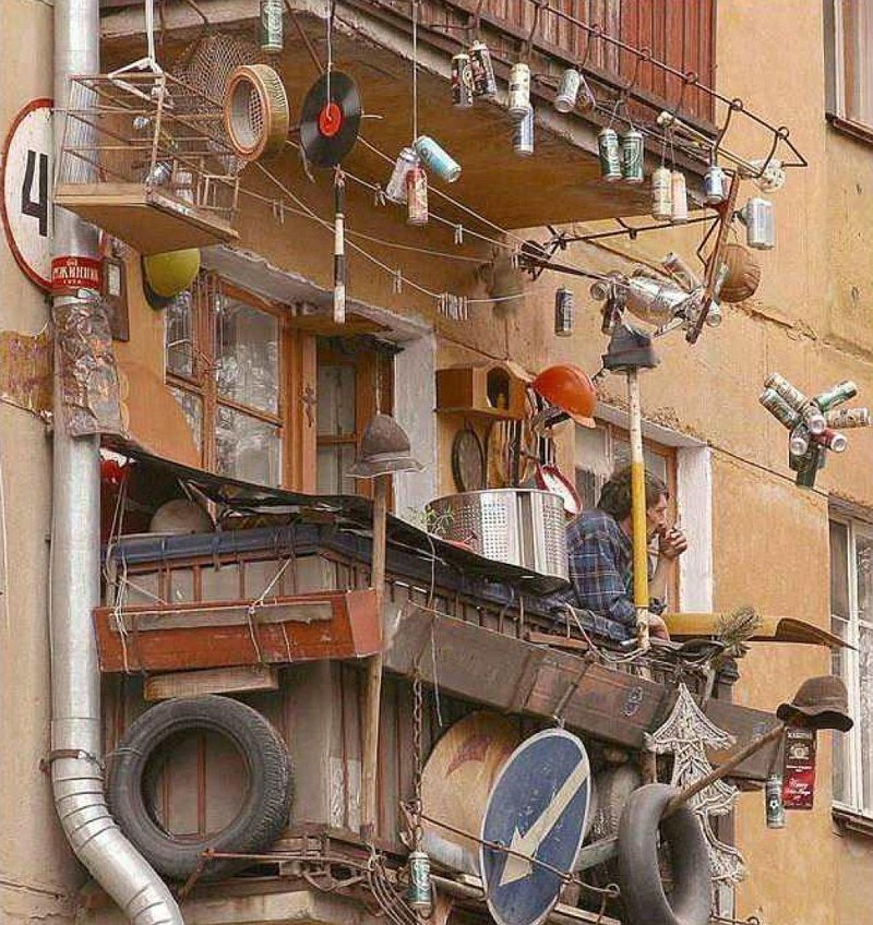 100% защиты от злых духов балкон, мусор, прикол, хлам