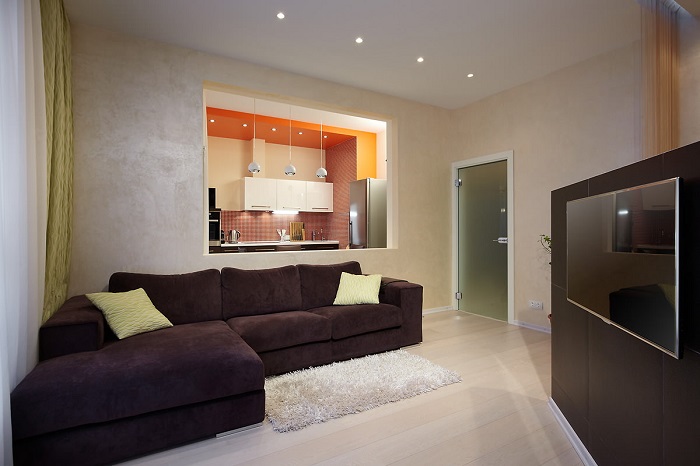 Комната без окон – не приговор: 5 дизайнерских решений для таких помещений без окон