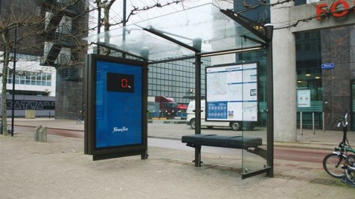 Автобусная остановка, которая раздает WiFiasdfasdf