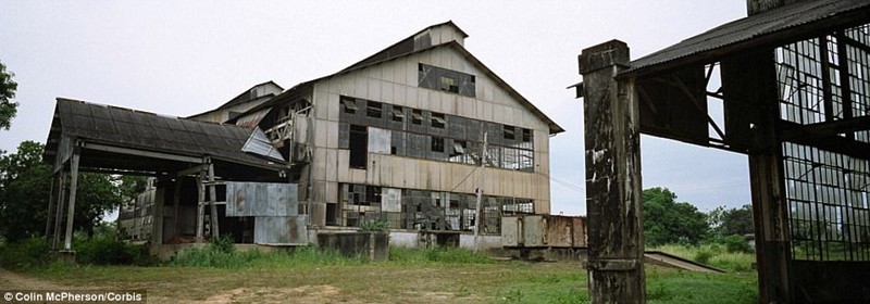 Фордландия, Бразилия брошенные жилища, города, история, опустевшие города, оставленные дома, призраки, страшилки