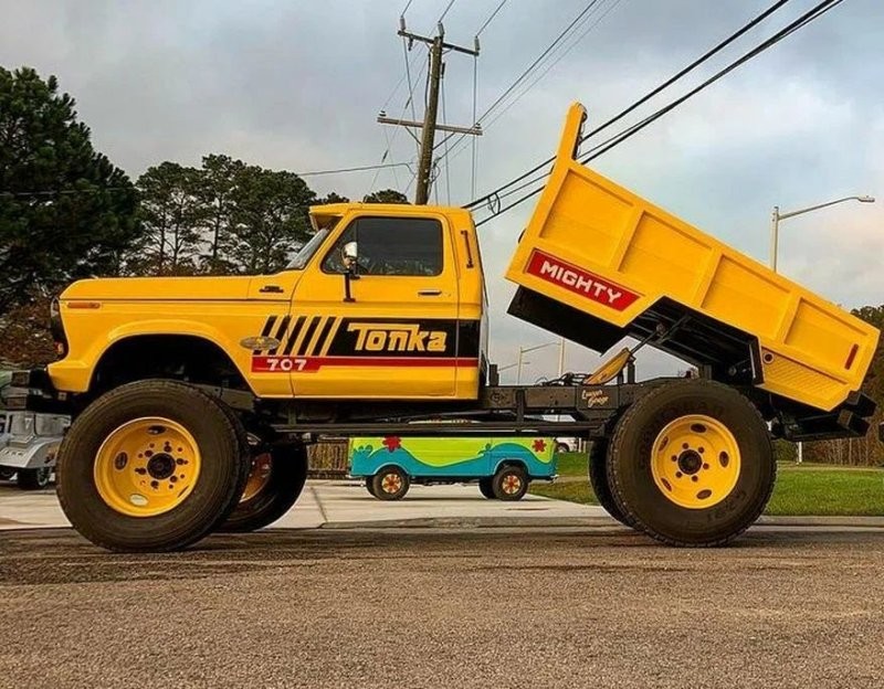 Этот Ford F-250 1978 года — настоящий игрушечный грузовик Tonka