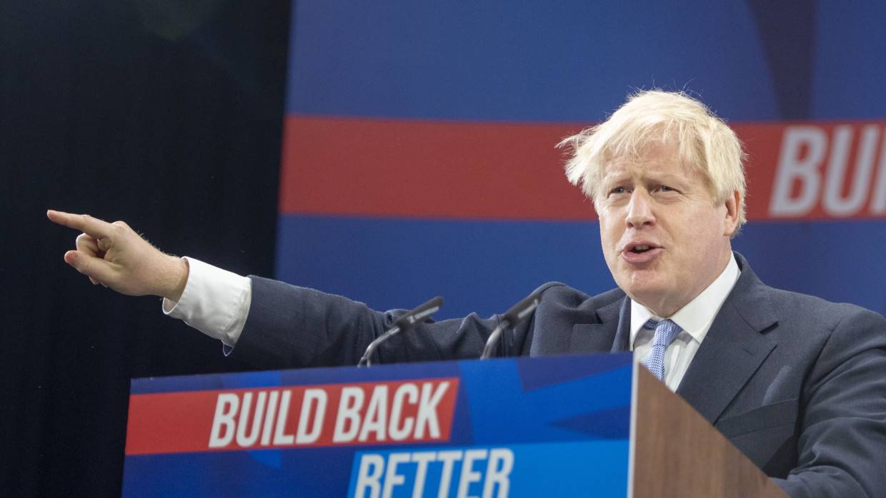 Читатели The Mirror назвали неприемлемыми слова Джонсона  о коровах в присутствии детей