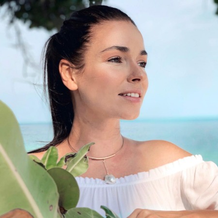 Вера Брежнева, Елена Летучая, Наталья Бардо и другие звезды на отдыхе Вера Брежнева, Елена Летучая, Наталья Бардо и другие звезды на отдыхе экстерьер