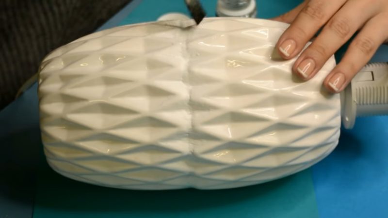 Что можно сделать из двух цветочных горшков? Классная идея для дома Что можно сделать из двух цветочных горшков? Классная идея для дома домашний очаг,поделки,рукоделие,своими руками,умелые руки