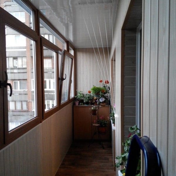 Как остеклить лоджию без потери света советы