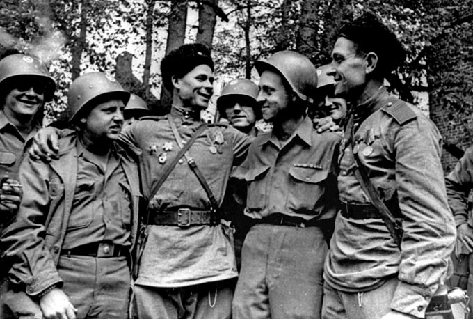 Кто уничтожил больше немцев на Второй мировой: Красная армия или "союзники" 