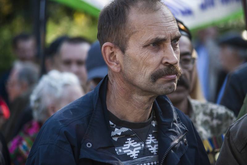 Репортаж Колорадского Таракана. День «Де», или Украденный Бессмертный полк украина