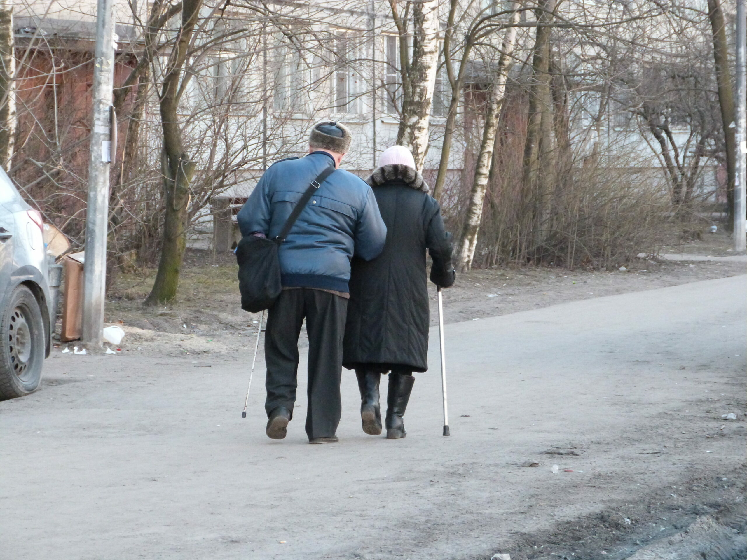 Санкт петербург пенсионеры. Жители города. Пенсионер. Пенсионеры в России. Пенсионеры Украины.