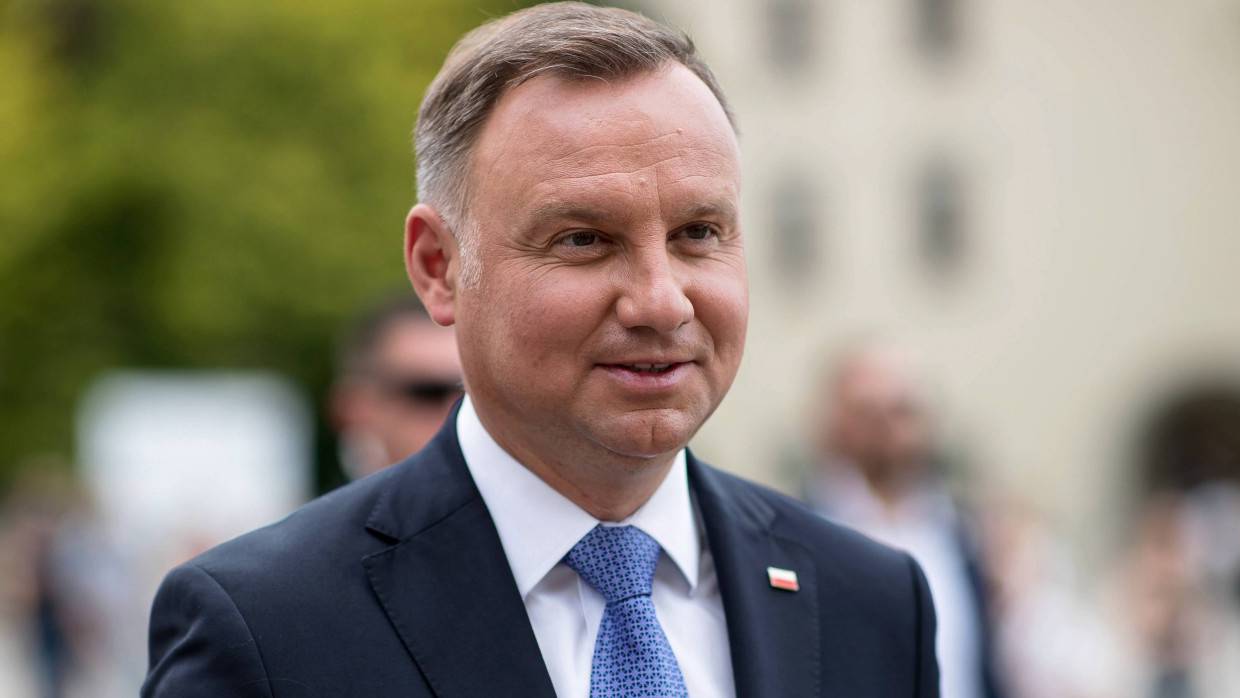 Президент Польши Дуда созвал срочное совещание по ситуации на белорусской границе