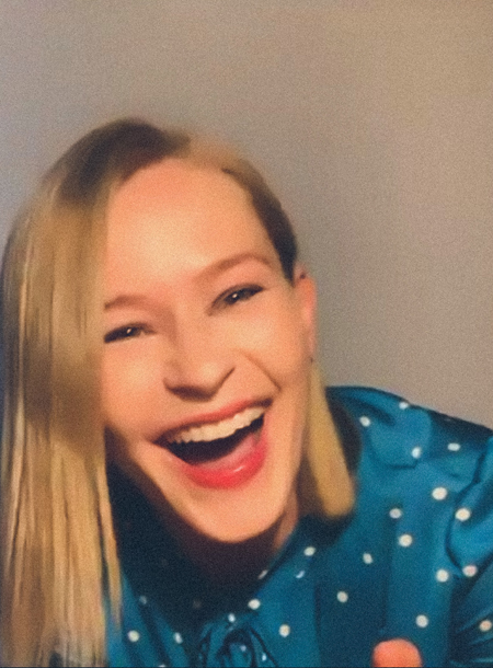 Юлия Пересильд, Марина Александрова и другие звезды на Zoom-вечеринке Фонда "Галчонок" Стиль жизни,Благотворительность