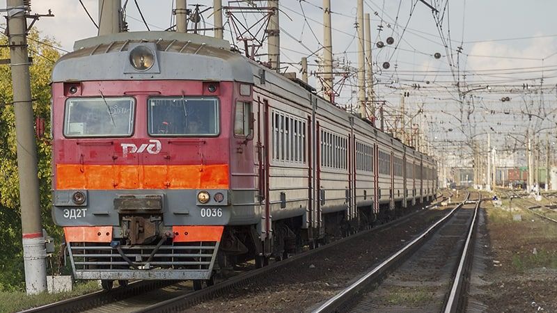 Попутчицы избили москвичку из-за открытой форточки в поезде